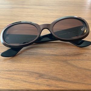 Authentic Gucci 2419 N/S black/brown vintage oval sunglasses